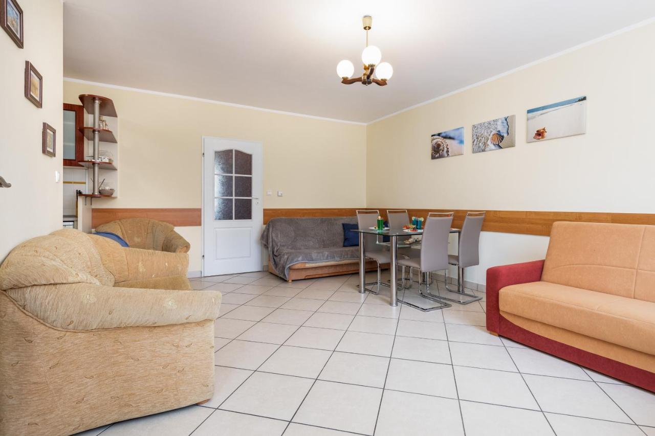 Serce Pobierowa By Noclegi Renters Поберово Екстериор снимка